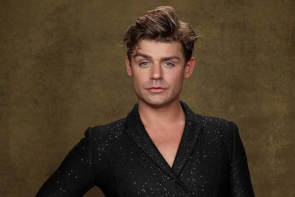 Garrett Clayton