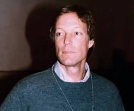 Richard Chamberlain Biography - Facts, Childhood, Family Life & Achievements