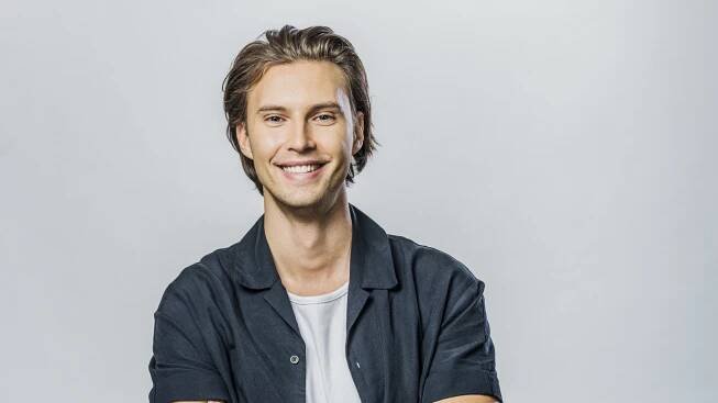 Modýlek z Love Islandu ovládl Survivor. Pítr zachránil tým celebrit před umrznutím – eXtra.cz