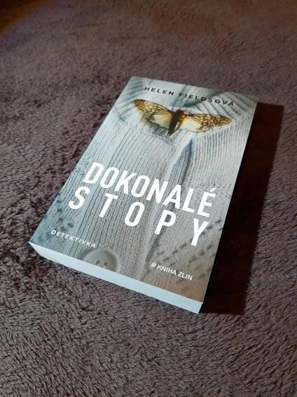 DOKONALÉ STOPY / FIELDSOVÁ