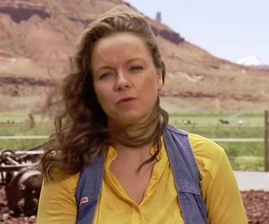 Samantha Morton Biography - Facts, Childhood, Family Life & Achievements