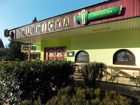 Pizzérie Bludička a Chooper herna/bar v Luhačovicích