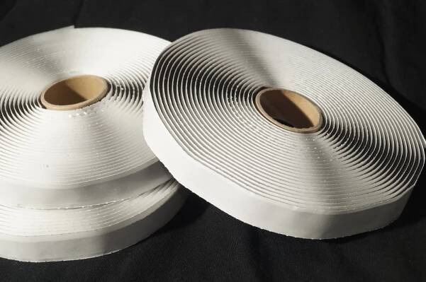 Produkty - Těsnící pásky - ICONTEX - kompozitní materiál