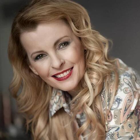 Iveta Bartošová Lyrics, Songs, and Albums | Genius