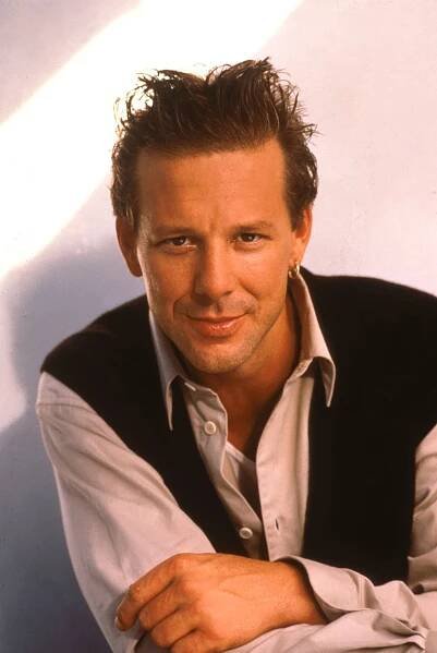 Foto k tématu Mickey Rourke – stránka 18