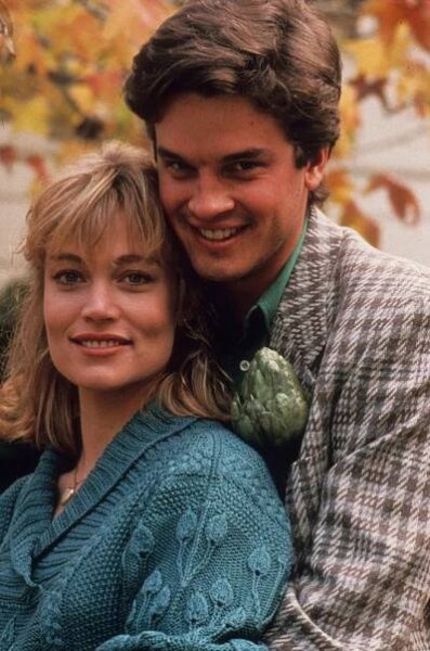 Napřed láska a pak škola - Promo - Daphne Ashbrook, Gabriel Olds