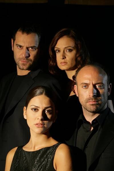 Tardu Flordun, Bergüzar Korel, Ceyda Düvenci, Halit Ergenç - Tisíc a jedna noc - Promo