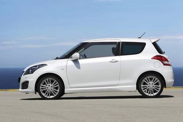 Suzuki Swift: Podrobné specifikace vozidel & Interaktivní nástroj pro srovnání