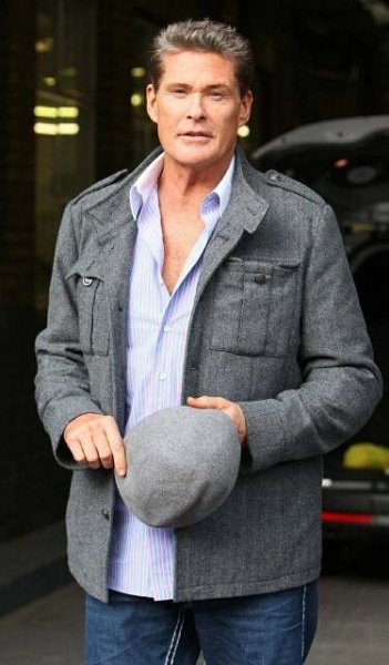 David Hasselhoff požádal svou milou o ruku. Už potřetí