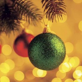 Původ vánočních tradic – stromek, ozdoby a věnec