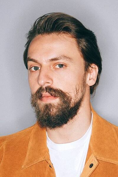 Metin Akdülger herec
