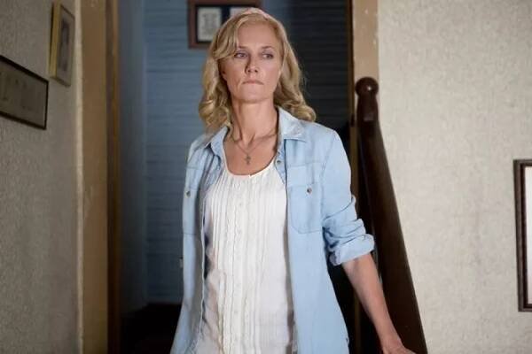 Joely Richardson