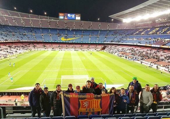 5 ZÁJEZDŮ, 8 VÝJEZDŮ, 40 NOVÝCH ČLENŮ – FANKLUBOVÁ SEZÓNA V ČÍSLECH A FAKTECH | FCBarcelona.cz