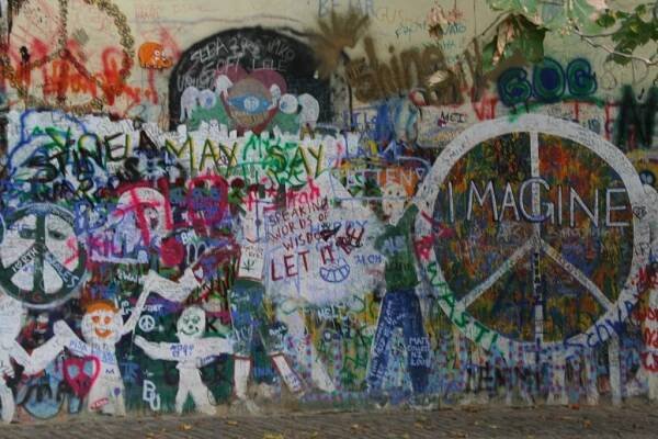 MURO DE JOHN LENNON