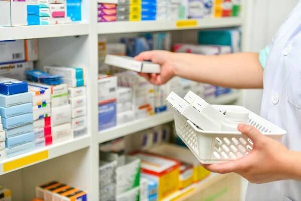 Neexistuje důkaz, že by paracetamol v těhotenství způsoboval autismus, říká lékařka