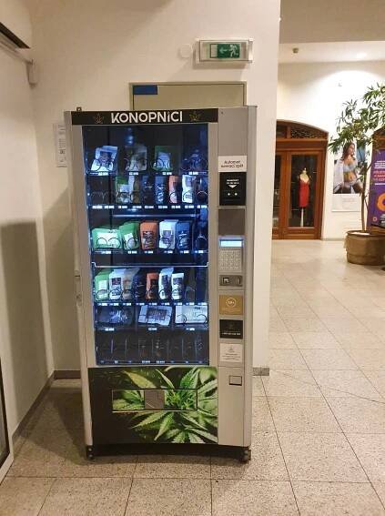 CBD automat – Konopníci - OC Slunce