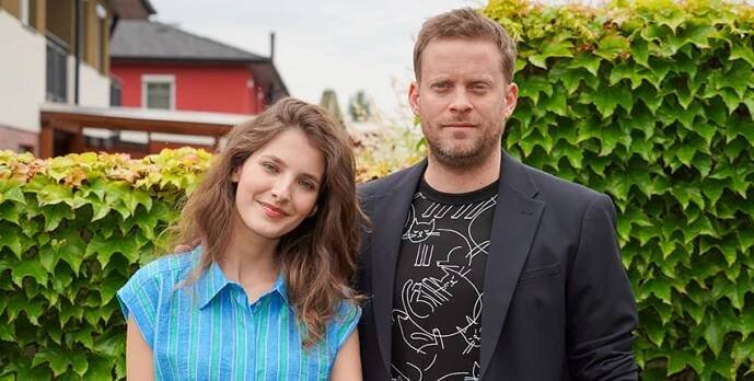 Jakub Prachař a Sara Sandeva natáčí komediální seriál o mužích a ženách Jakub a Sara
