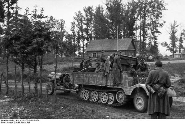 Sd.Kfz.11/5 (ťažké ťažné a muničné vozidlo pre raketomety)