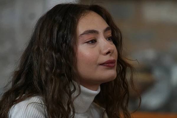 Neslihan Atagül - Velvyslancova dcera - Z filmu