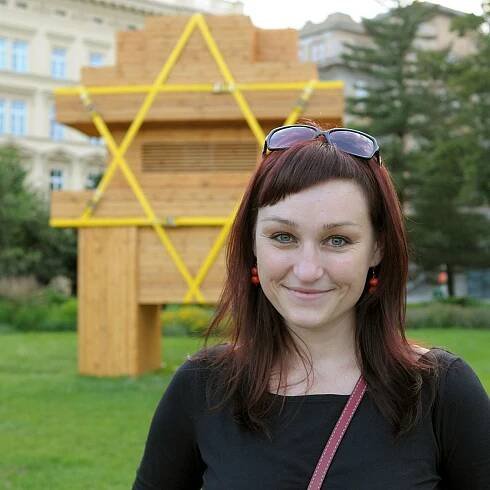 Zaslouží si Kateřina Tučková Státní cenu za literaturu? Určitě si nezaslouží ten virvál kolem ní