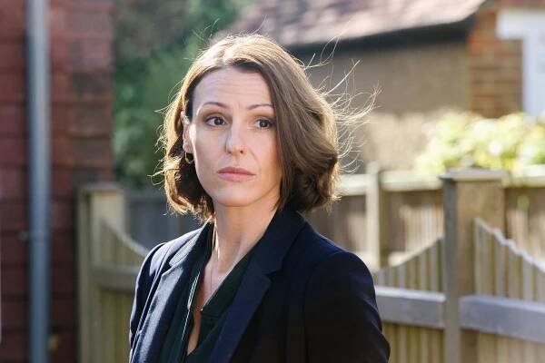 Suranne Jones as Dr. Gemma Foster in the original Doctor Foster. (Image Credit-Broadcast)