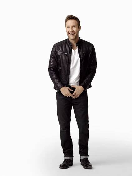 Michael Rosenbaum - Knězem na útěku - Promo
