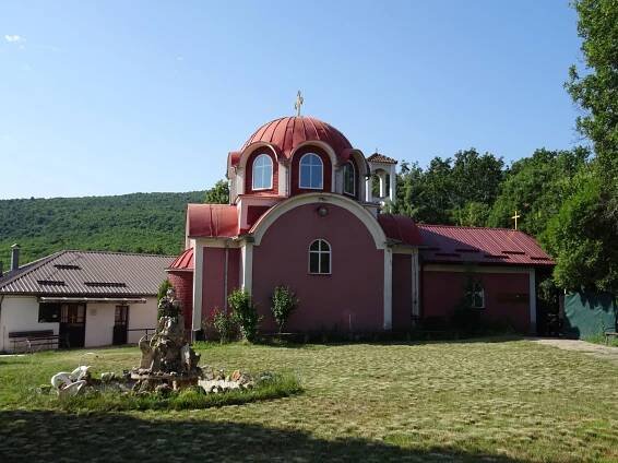 Nova Breznica to Ledena Cave (9 km)