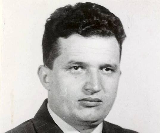 Nicolae Ceaușescu Biography - Childhood, Life Achievements & Timeline