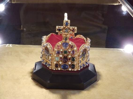 OBRAZEM: Dvě královské koruny rozzářily muzeum v Písku