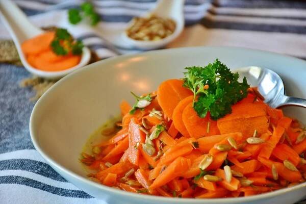 carrots-3467399_1920