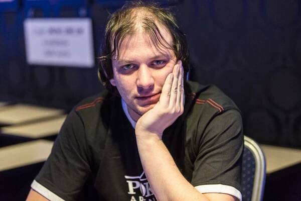Lukáš Horák a jeho pokerové výukové video o pravděpodobnosti a varianci