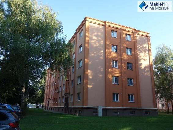 Pronájem prostorného bytu 2+1, 65 m2, Přerov, Dvořákova ulice