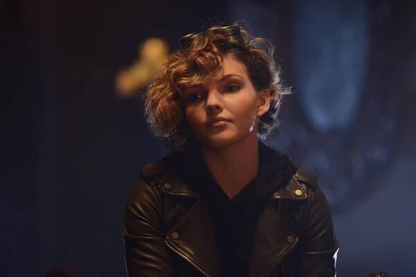 Gotham - Neopovaž se - Z filmu - Camren Bicondova
