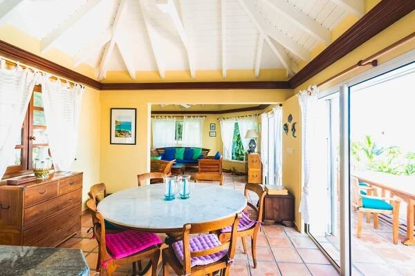 375179Villa Ana Dining Area