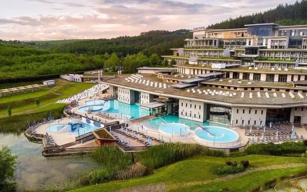 Hunguest Saliris, Eger