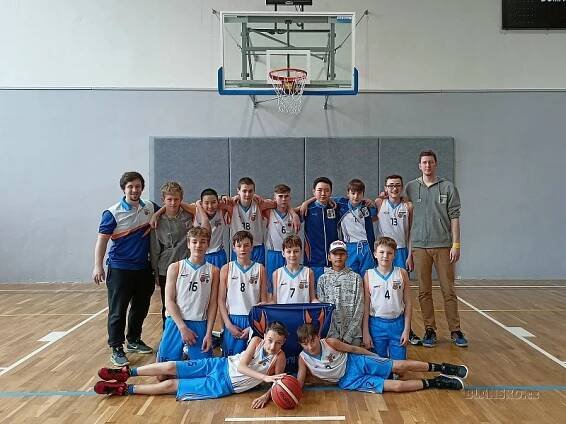 Články - Mladí basketbalisté si připsali dvě výhry a dvě prohry | blansko.cz