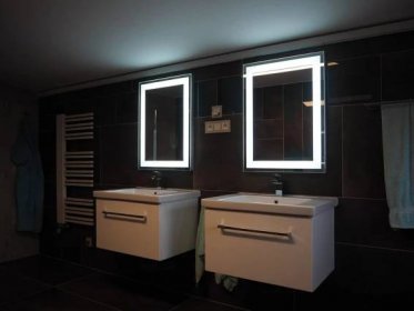 Realizace moderní koupelny v Chomutově