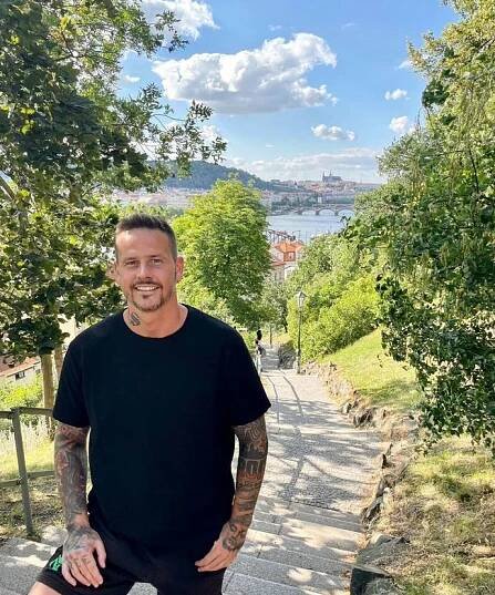 FOTO: Tomáš Rys půjde zabojovat do reality show Survivor. – stránka 107