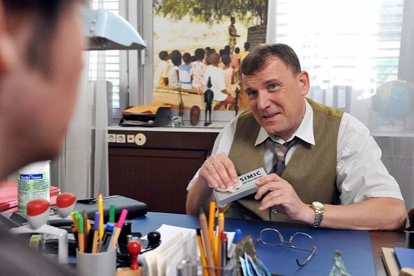 Die Lottosieger - Trotz Krise Beziehungen? (S02E09) (2011) | Galerie - Z epizody | ČSFD.cz