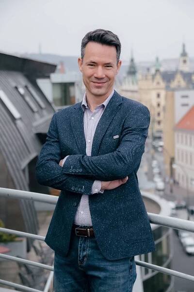 Mgr. Martin Řezníček – novinář, moderátor, zpravodaj | Média a literatura « Best of ... - Profesní magazín