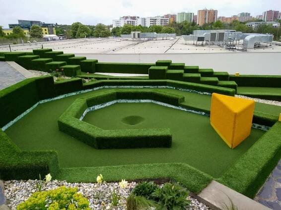 Adventure golf - Bowling centrum Brno foto 2