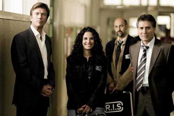 Kriminálka Paříž (2005) | Tvůrci | ČSFD.cz