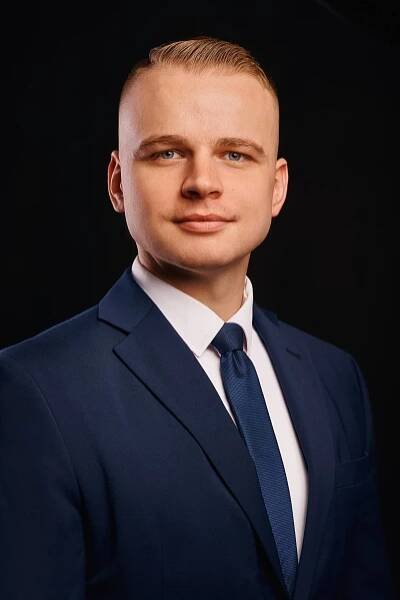 Mazurek: Na Slovensku máme v parlamente komediantov, psychiatrických pacientov a ľudí, ktorí sa verejne chvália svojimi skúsenosťami s drogami