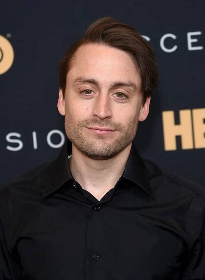 12 koupelen, výhled na Empire State Building a ohromující cena. Jak vypadá dům, který prodává Kieran Culkin?