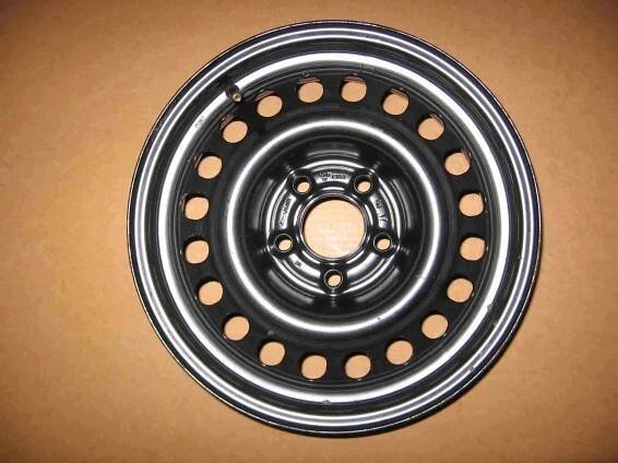 Plechový disk OPEL / GM 6Jx15H2, ET33, 5x110mm, díra 65 mm, nejetý