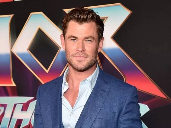 Chris Hemsworth joins desperate search for friend who vanished this week