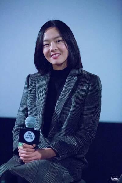 Blue Dragon Film Award for Best Supporting Actress