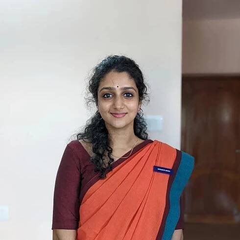 Aarsha Baiju: Check Out the Wiki, Age, Biography, Family, and 12+ Beautiful Photos - Click in Kerala