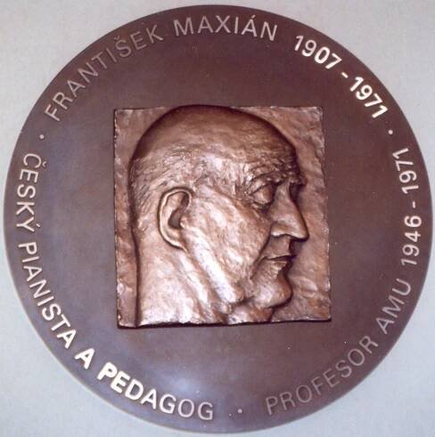 František Maxián