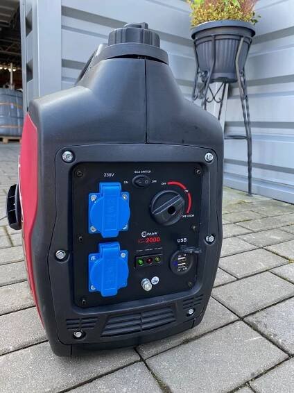 Invertorový generátor Lumag IG-2000